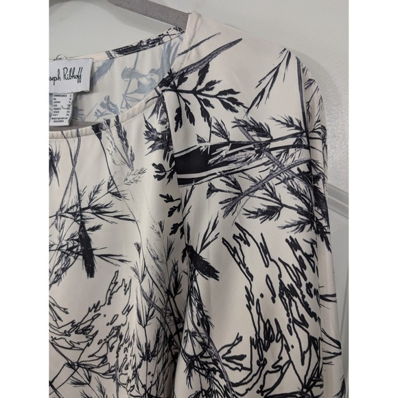 Joseph Ribkoff Blouse Black‎ White Abstract Floral Print Bell Sleeve Top size 2 - Picture 4 of 9